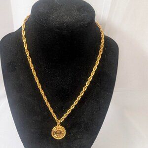 Chanel 31 Rue Cambon 1980s Gold Paris Coin Vintage Necklace